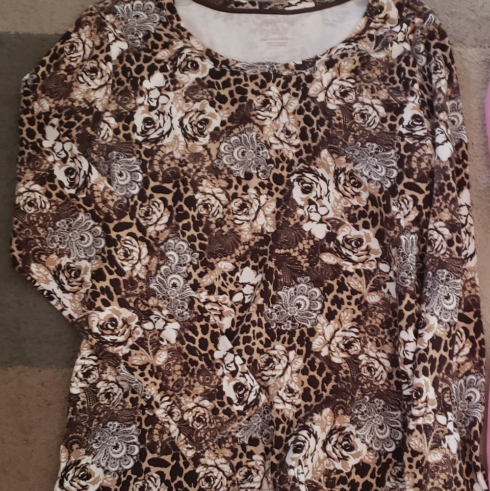 Long sleeve top